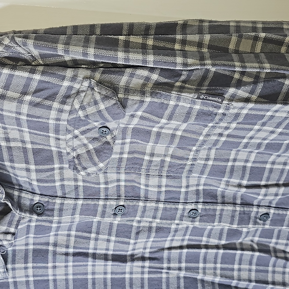 Colombia Flannel - Picture 4 of 8